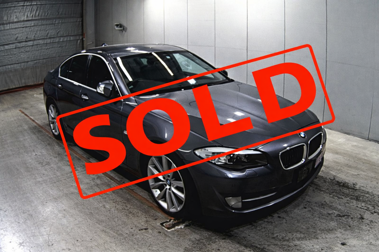 2010 BMW 5 Series F10 5 Series